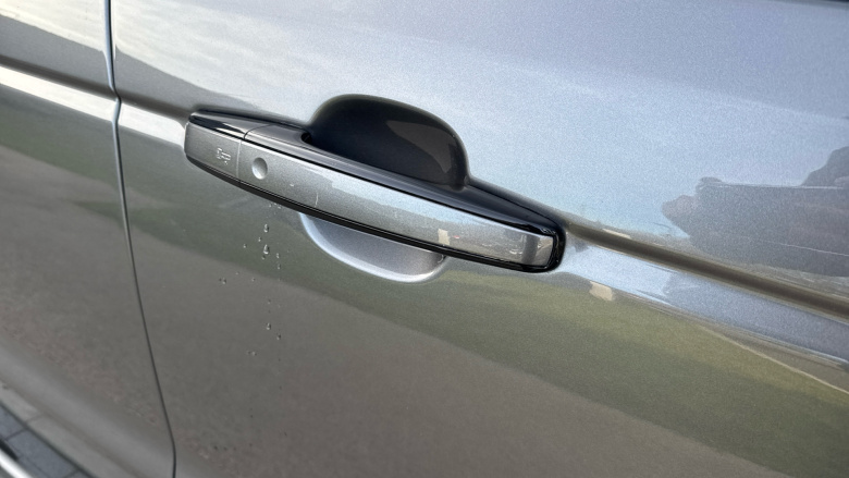 Land Rover Range Rover Sport 4.4 SDV8 Autobiography Dynamic 5dr Auto Diesel Estate